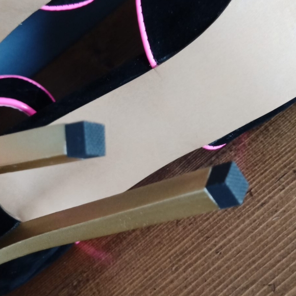 Super cute heels - Picture 14 of 16